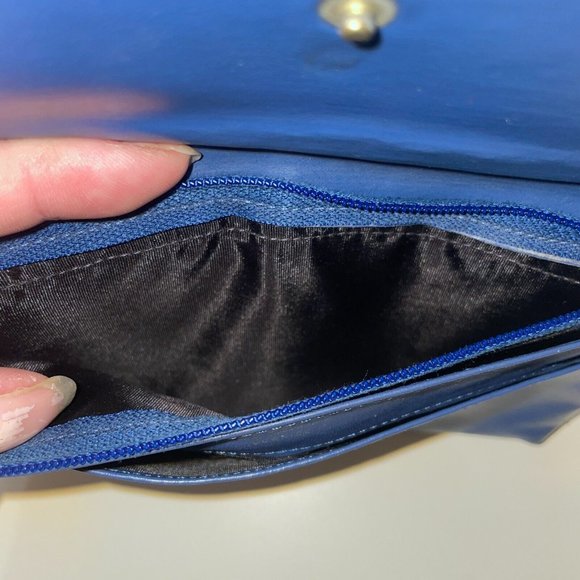 St. Thomas Vintage Blue Leather Wallet Logo Zipper Pockets - Picture 7 of 12